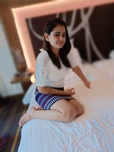 model Call Girls in Connaught Place